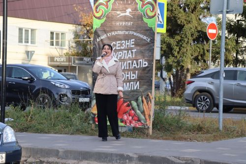 В Нурлате проходит очередная осенняя сельскохозяйственная ярмарка
