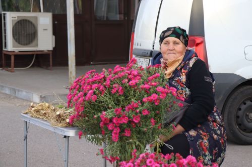 В Нурлате проходит очередная осенняя сельскохозяйственная ярмарка