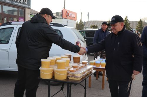 В Нурлате проходит очередная осенняя сельскохозяйственная ярмарка