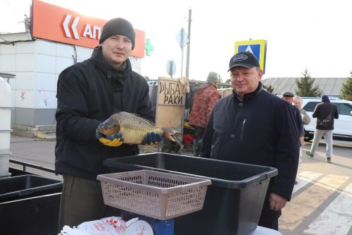 В Нурлате проходит очередная осенняя сельскохозяйственная ярмарка