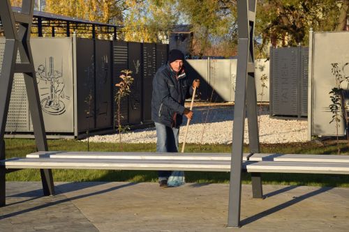 В Нурлате состоялся общегородской субботник
