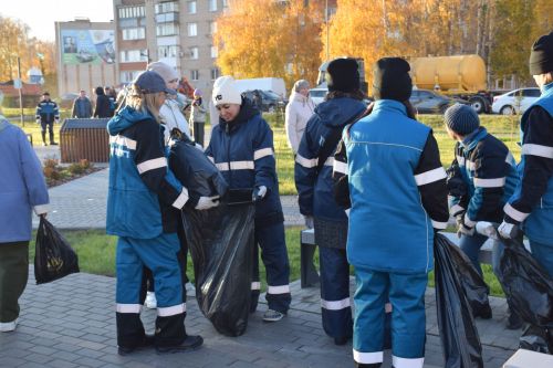 В Нурлате состоялся общегородской субботник