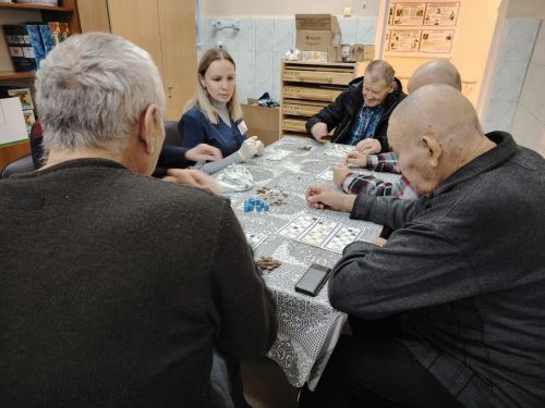 Настольные игры объединяют жителей Нурлатского дома-интерната