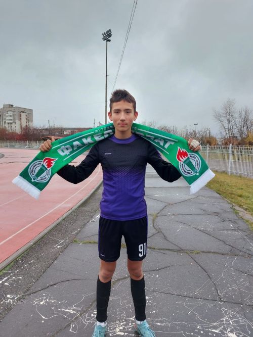 Футболисты из Нурлата завоевали два кубка на турнире VIKTORIA-CUP