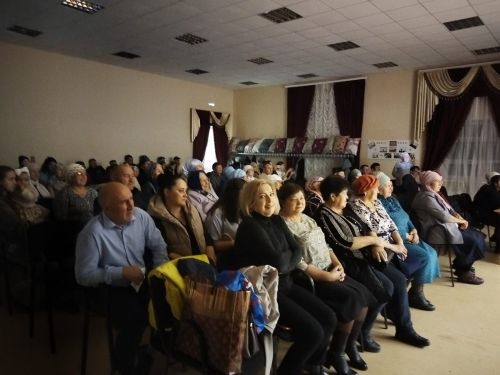 В Светлом Озере прошел благотворительный концерт в поддержку бойцов СВО
