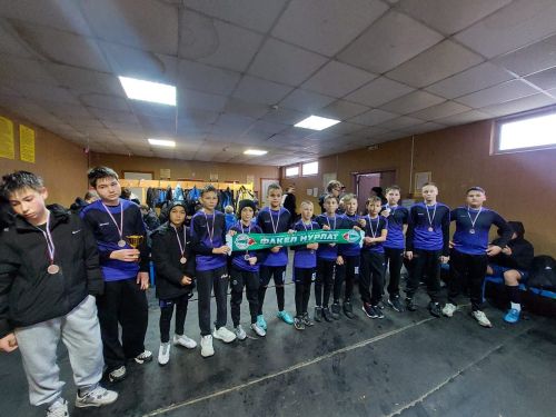 Футболисты из Нурлата завоевали два кубка на турнире VIKTORIA-CUP