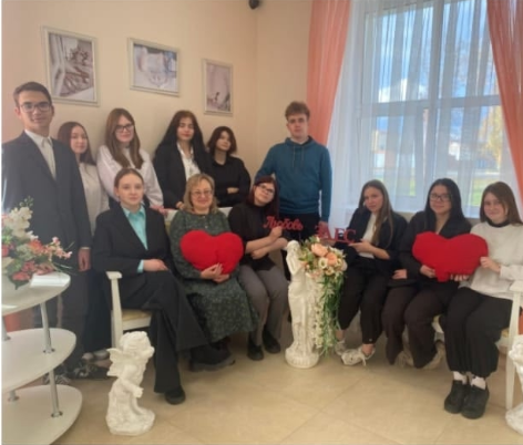 Студенты аграрного техникума приняли участие в уроке семейного права в ЗАГСе Нурлата