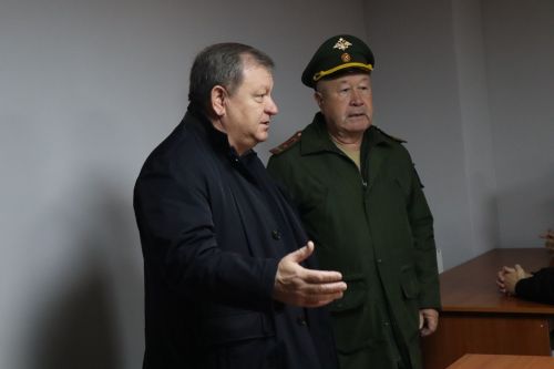 В Нурлате проводили в армию очередную группу новобранцев