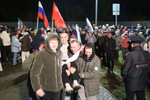 В Нурлате проводили в армию очередную группу новобранцев