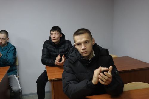 В Нурлате проводили в армию очередную группу новобранцев