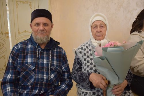 В Нурлате чествовали юбиляров семейной жизни (+фоторепортаж)