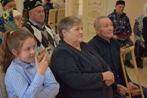 В Нурлате чествовали юбиляров семейной жизни (+фоторепортаж)
