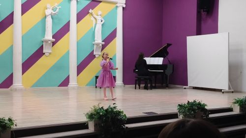 В детской школе искусств «Сэлэт» прошел праздничный концерт «Осенняя мелодия»