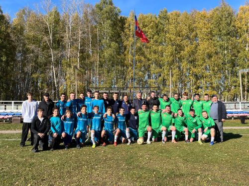 «Факел» сыграл товарищеский матч в Самарской области