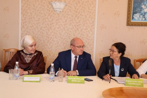 Нурлатцы стали героями радиопередачи «Татарлар: үз өемдә – үз көем»