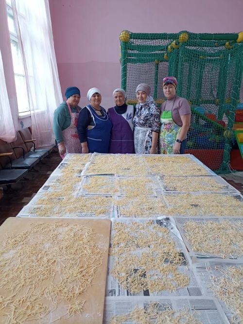 Жительницы села Курманаево поддержали участников СВО теплом и заботой