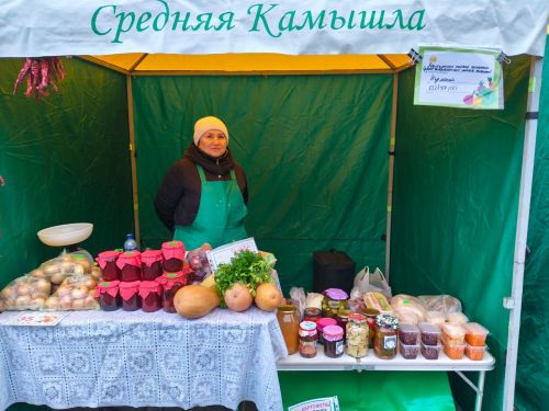 Нурлатские фермеры снова радуют казанцев свежими продуктами на ярмарке в «Салават Купере»