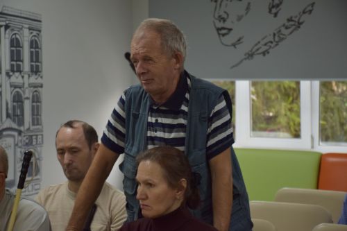 Круглый стол «Разносторонние меры поддержки людей с инвалидностью по зрению»
