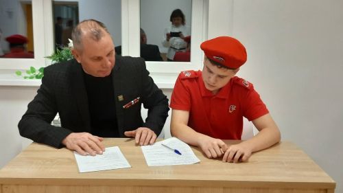 В Нурлате отцы и сыновья соревновались в квесте «Герои рядом»
