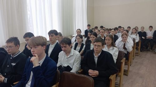 В Нурлате почтили память жертв дорожных аварий