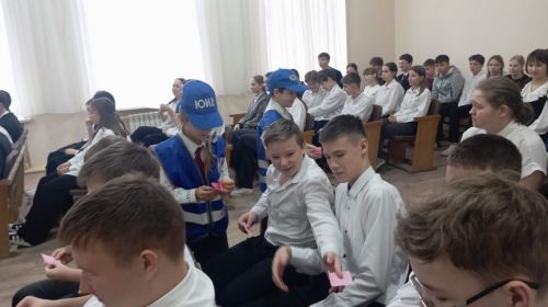 В Нурлате почтили память жертв дорожных аварий