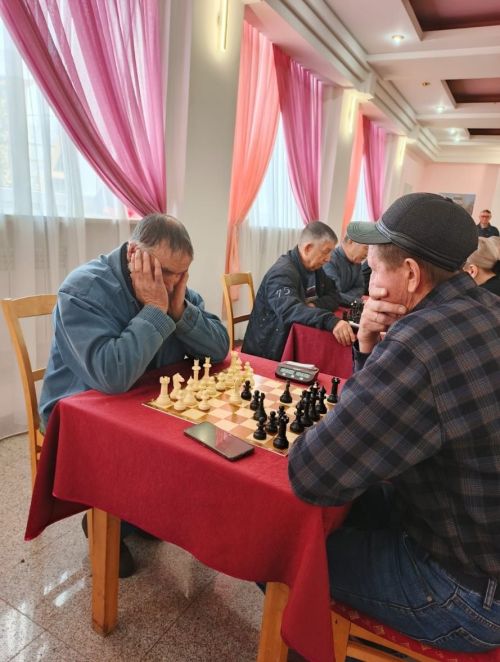 В Нурлате состоялись мемориальные турниры по шахматам и шашкам