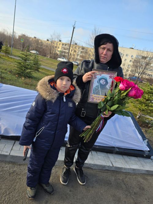Имя героя СВО Айрата Бисенова увековечили в «Парке Памяти» в Рощинском