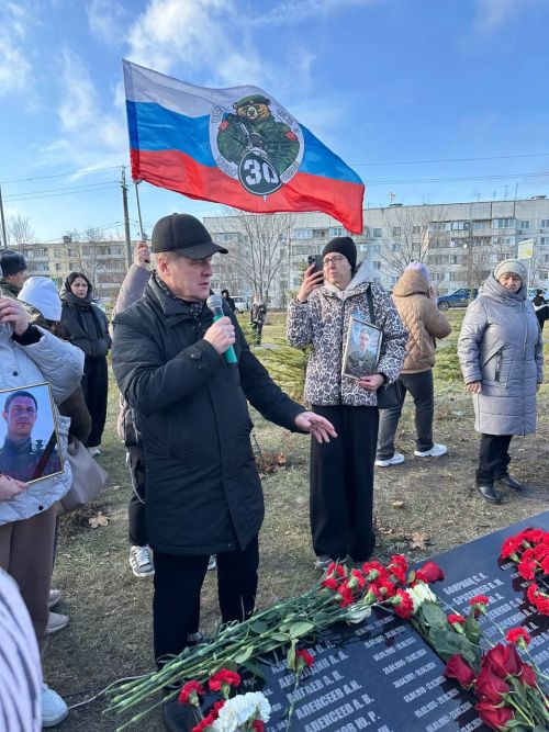 Имя героя СВО Айрата Бисенова увековечили в «Парке Памяти» в Рощинском
