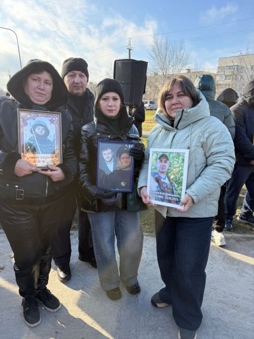 Имя героя СВО Айрата Бисенова увековечили в «Парке Памяти» в Рощинском