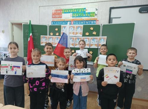 В образовательных учреждениях Нурлата отпраздновали День народного единства