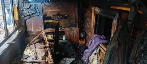 В Нурлате из-за неисправной электропроводки сгорели баня и гараж