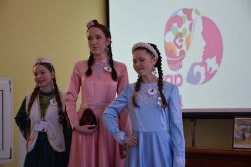 Айгуль Ахметзянова представит Нурлатский район на зональном этапе конкурса «Татар кызы-2025»