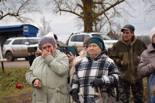 «Никто не забыт, ничто не забыто»: в Бутаихе открыли памятную стелу воинам-землякам