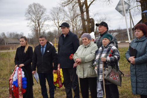 «Никто не забыт, ничто не забыто»: в Бутаихе открыли памятную стелу воинам-землякам