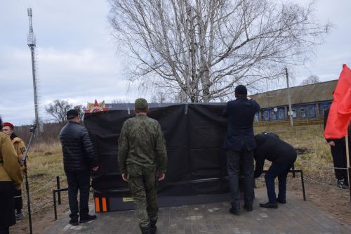 «Никто не забыт, ничто не забыто»: в Бутаихе открыли памятную стелу воинам-землякам