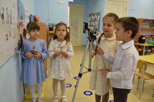 Мультстудия в детском саду «Алсу»: как дети создают мультфильмы своими руками