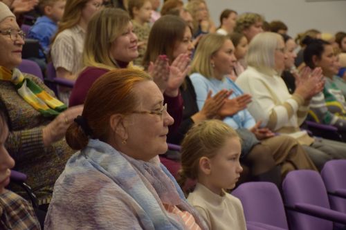 В Нурлате прошел праздничный концерт «Единой семьей», посвященный Дню народного единства