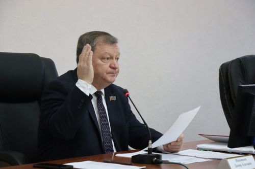 В Нурлате состоялась очередная сессия советов города и района