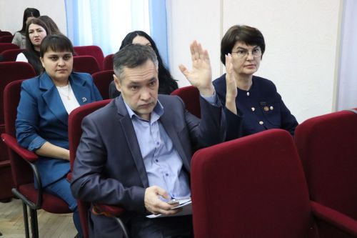 В Нурлате состоялась очередная сессия советов города и района
