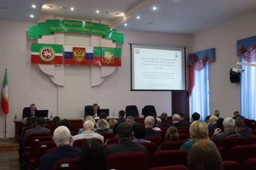 В Нурлате состоялась очередная сессия советов города и района