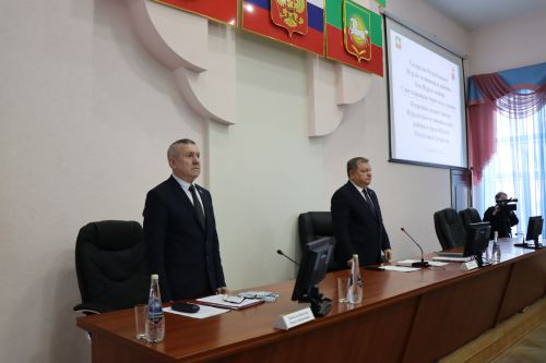 В Нурлате состоялась очередная сессия советов города и района