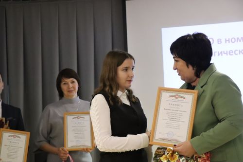 «Учителем года 2026» в Нурлате стала Фания Гилязова (+фоторепортаж)