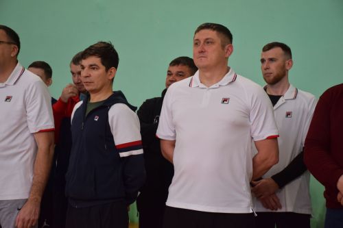 Турнир мужества и памяти в Нурлате: сильнейшие команды собрались в честь предстоящего Дня Героев Отечества