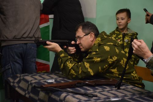 Турнир мужества и памяти в Нурлате: сильнейшие команды собрались в честь предстоящего Дня Героев Отечества