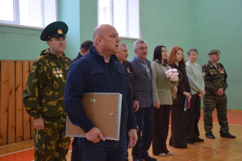 Турнир мужества и памяти в Нурлате: сильнейшие команды собрались в честь предстоящего Дня Героев Отечества