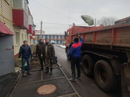 В Нурлате спасатели помогли пострадавшей после пожара семье