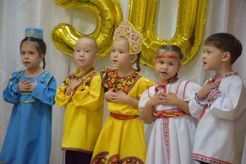 Полвека в лучах «Солнышка»: детский сад Нурлата отметил золотой юбилей