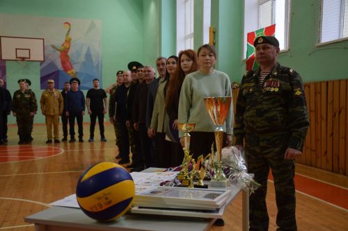Турнир мужества и памяти в Нурлате: сильнейшие команды собрались в честь предстоящего Дня Героев Отечества