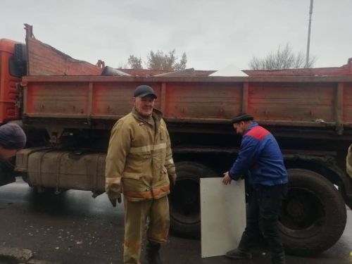 В Нурлате спасатели помогли пострадавшей после пожара семье