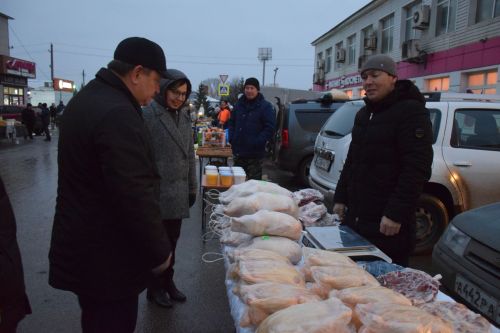 В Нурлате проходит сезонная сельскохозяйственная ярмарка, приуроченная к декаде инвалидов